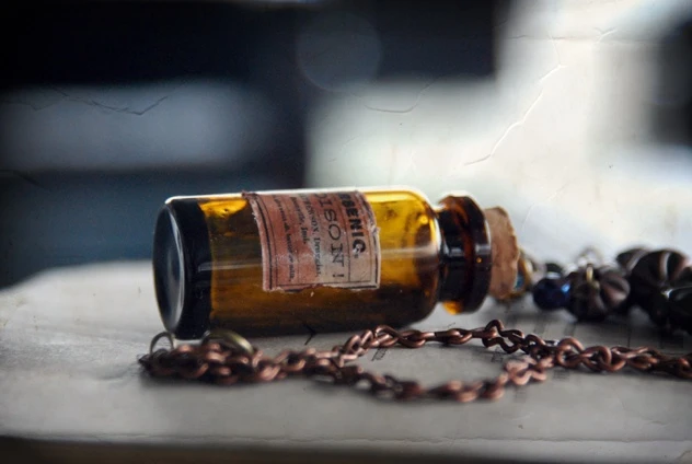 Quan hệ với “gái trinh” để... chữa bệnh tình dục