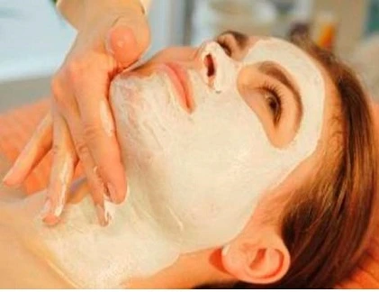 Mặt nạ dưỡng da vùng cổ bị rám nắng