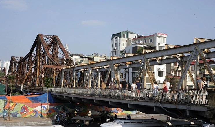 Bồi hồi ngắm di tích gắn liền với Ngày Toàn quốc kháng chiến 