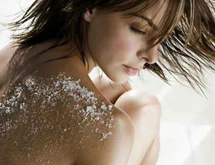 Làm đẹp an toàn, hiệu quả với muối