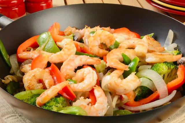 Gợi ý 4 món ăn chế biến từ tôm ngon cực phẩm - Hình 2 Goi y 4 mon an che bien tu tom ngon cuc pham-Hinh-2