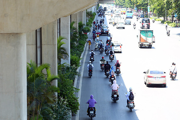 Dự báo thời tiết 25/7, miền Bắc ngày nắng nóng, đêm có mưa vài nơi Du bao thoi tiet 25/7, mien Bac ngay nang nong, dem co mua vai noi