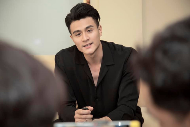 Vĩnh Thụy: 'Tôi không muốn nhắc đến chuyện tình cảm' - Hình 2 Vinh Thuy: 'Toi khong muon nhac den chuyen tinh cam'-Hinh-2