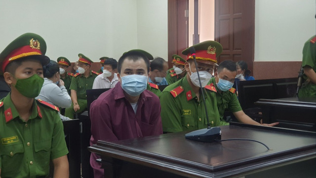 Y án tử hình đối tượng hành hạ bé gái 2 tuổi Y an tu hinh doi tuong hanh ha be gai 2 tuoi