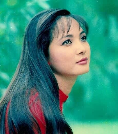 NSND Lê Khanh thời trẻ đẹp tựa nữ thần NSND Le Khanh thoi tre dep tua nu than