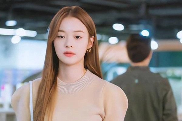 Tôi không may dính bầu, người tình 52 tuổi lập tức "quất ngựa truy phong" Toi khong may dinh bau, nguoi tinh 52 tuoi lap tuc