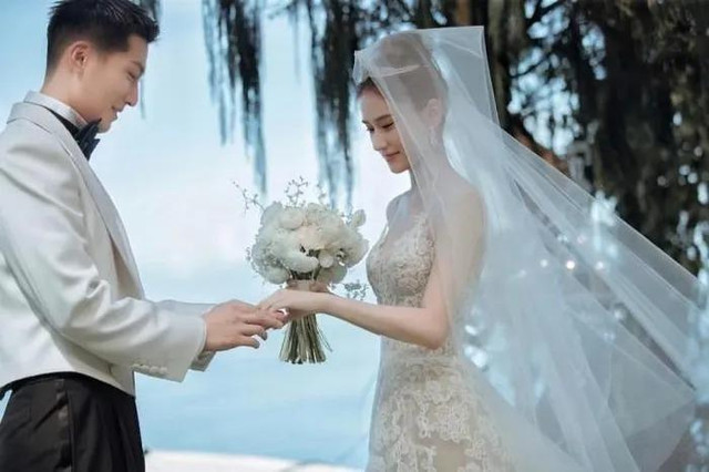 Cuộc sống đầy áp lực của Đậu Kiêu khi trở thành con rể tỷ phú Cuoc song day ap luc cua Dau Kieu khi tro thanh con re ty phu