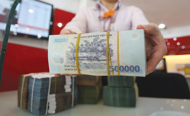 Giảm lãi suất tiền gửi về 0%: Một tưởng tượng đầy nguy hiểm Giam lai suat tien gui ve 0%: Mot tuong tuong day nguy hiem