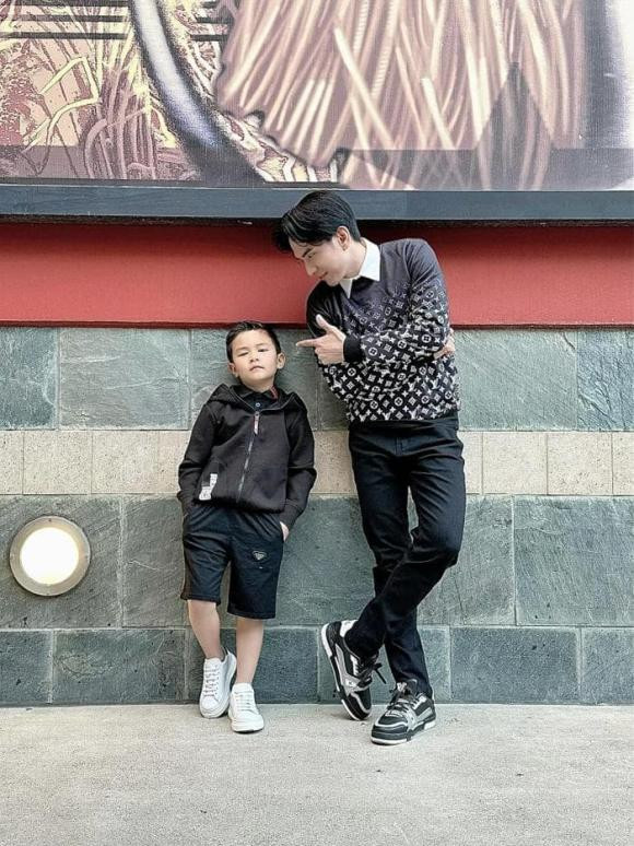 Đan Trường tiết lộ bị con trai đòi tiền cát-xê khi song ca cùng - Hình 5 Dan Truong tiet lo bi con trai doi tien cat-xe khi song ca cung-Hinh-5