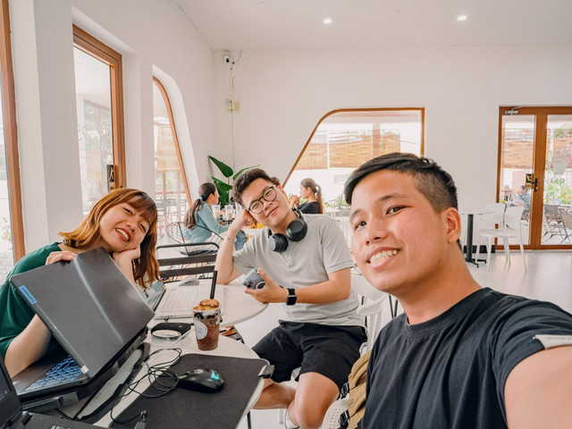 Cặp đôi đi xuyên Việt, 'sống thử' mỗi nơi 1-2 tháng - Hình 3 Cap doi di xuyen Viet, 'song thu' moi noi 1-2 thang-Hinh-3