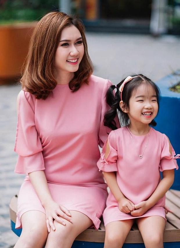 Loạt mỹ nhân "vũ trụ VTV' là mẹ đơn thân, tài sắc vẹn toàn - Hình 6 Loat my nhan