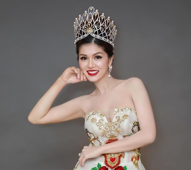 Cuộc sống hiện tại của Hoa hậu nhiều con nhất showbiz Việt Cuoc song hien tai cua Hoa hau nhieu con nhat showbiz Viet