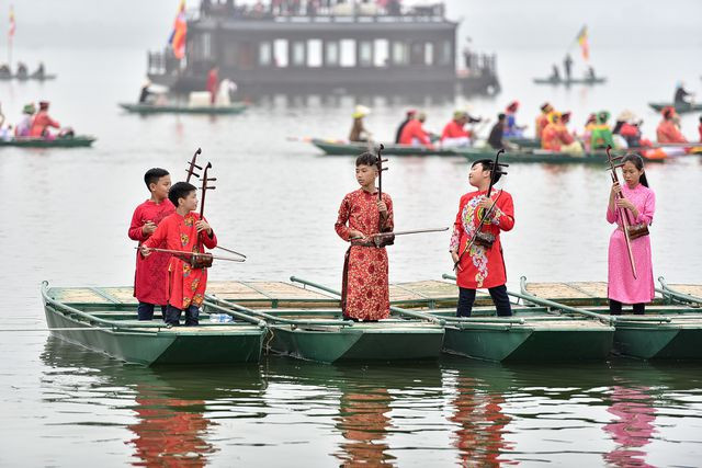 Hàng ngàn người về dự Đại lễ Phật đản Liên Hợp Quốc - Vesak 2019 - Hình 3 Hang ngan nguoi ve du Dai le Phat dan Lien Hop Quoc - Vesak 2019-Hinh-3