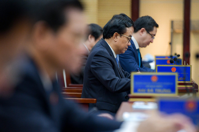 HĐND Hà Nội họp theo hình thức trực tiếp kết hợp trực tuyến HDND Ha Noi hop theo hinh thuc truc tiep ket hop truc tuyen