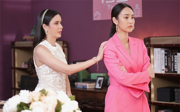 3 lần đến nhà chị gặp 3 ông, tôi thắc mắc rồi ngỡ ngàng 3 lan den nha chi gap 3 ong, toi thac mac roi ngo ngang
