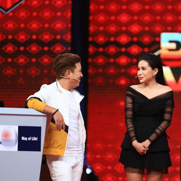 Những mỹ nhân Việt chưa cưới đã được đàn anh hứa mừng tiền khủng - Hình 2 Nhung my nhan Viet chua cuoi da duoc dan anh hua mung tien khung-Hinh-2