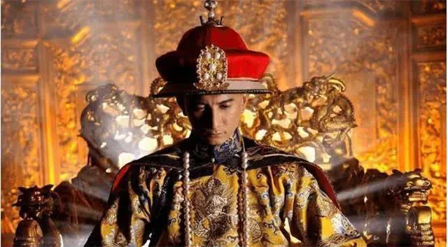 Vào đêm Khang Hi băng hà, vì sao Ung Chính xử tử thái giám Triệu Xương? Vao dem Khang Hi bang ha, vi sao Ung Chinh xu tu thai giam Trieu Xuong?