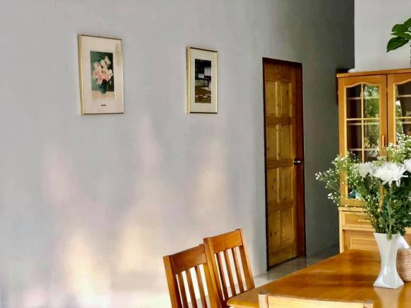 Thiết kế nhà cấp bốn với sân vườn, 'thềm nhà có hoa' - Hình 7 Thiet ke nha cap bon voi san vuon, 'them nha co hoa'-Hinh-7