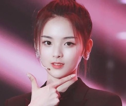 Vì sao đến Lưu Diệc Phi, Ngu Thư Hân cũng bị chê xấu? - Hình 11 Vi sao den Luu Diec Phi, Ngu Thu Han cung bi che xau?-Hinh-11
