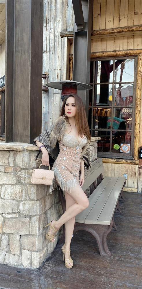 Mỹ nhân màn ảnh Việt U50 vẫn độc thân, đẹp sexy - Hình 4 My nhan man anh Viet U50 van doc than, dep sexy-Hinh-4