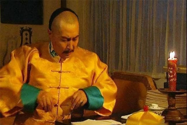 4 lý do hoàng đế dù "ăn sung mặc sướng" vẫn khó sống thọ - Hình 3 4 ly do hoang de du