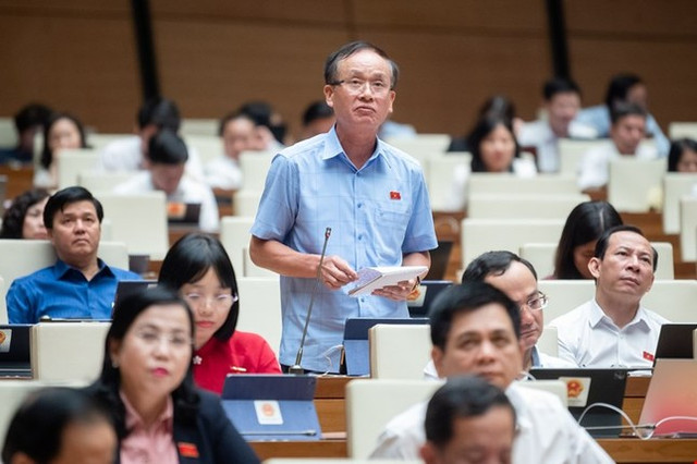 Ý kiến trái chiều về quy định cấm tuyệt đối người điều khiển phương tiện có nồng độ cồn - Hình 2 Y kien trai chieu ve quy dinh cam tuyet doi nguoi dieu khien phuong tien co nong do con-Hinh-2