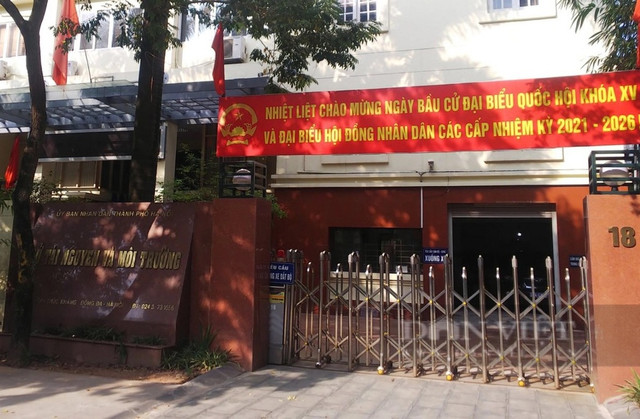 Công an Hà Nội cảnh báo lừa đảo mang sổ đỏ đi tích hợp VNeID Cong an Ha Noi canh bao lua dao mang so do di tich hop VNeID