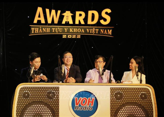 10 công trình tiêu biểu được trao Giải "Thành tựu y khoa Việt Nam" năm 2022 - Hình 3 10 cong trinh tieu bieu duoc trao Giai