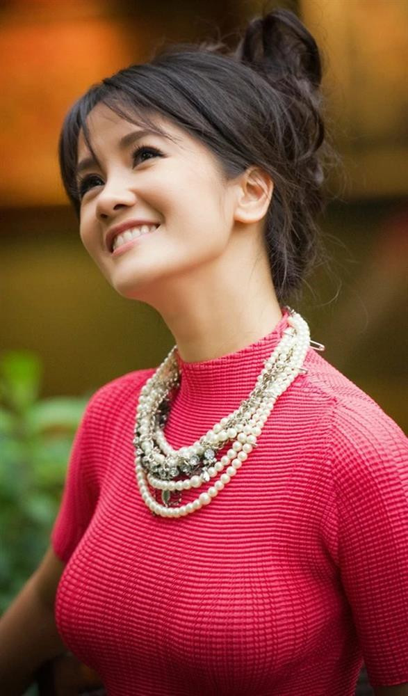 Diva Hồng Nhung bị chê "photoshop phát sợ" vì gương mặt khác lạ - Hình 7 Diva Hong Nhung bi che