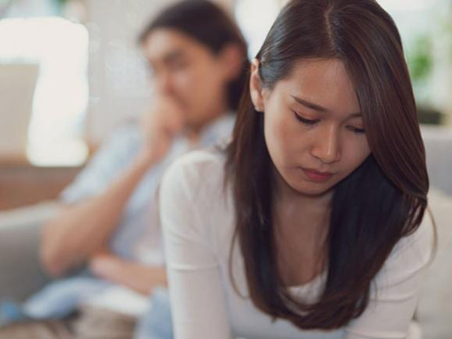 Chồng quyết ly hôn, đặt cược rủi may vào mối tình đầu Chong quyet ly hon, dat cuoc rui may vao moi tinh dau