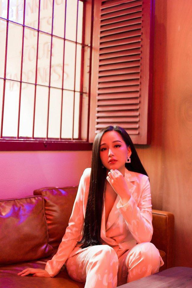 Những lần đại gia Mai Phương Thúy mặc đồ cũ và cái kết muốn xỉu - Hình 5 Nhung lan dai gia Mai Phuong Thuy mac do cu va cai ket muon xiu-Hinh-5