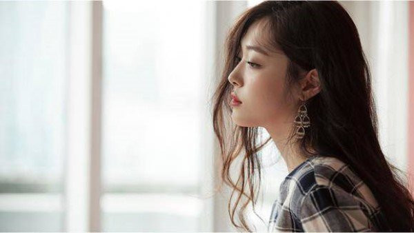 Đến nhà chồng cũ, nhìn người phụ nữ tàn tạ tôi chỉ muốn bật cười Den nha chong cu, nhin nguoi phu nu tan ta toi chi muon bat cuoi
