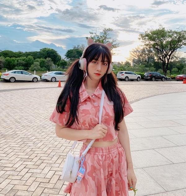 Cuộc sống nhiều biến cố nhưng đầy nỗ lực của TikToker Lê Bống - Hình 2 Cuoc song nhieu bien co nhung day no luc cua TikToker Le Bong-Hinh-2