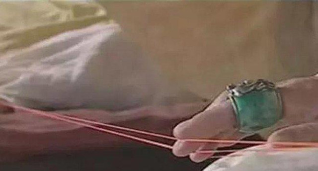 Cách bắt mạch qua sợi tơ của Tôn Ngộ Không trong Tây Du Ký - Hình 4 Cach bat mach qua soi to cua Ton Ngo Khong trong Tay Du Ky-Hinh-4