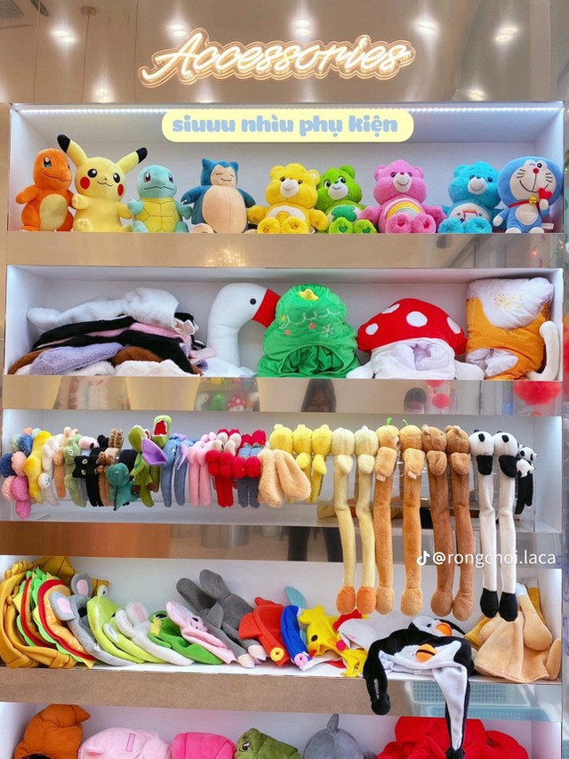 Gen Z “rần rần” phối phụ kiện đu trend chụp Photobooth - Hình 3 Gen Z “ran ran” phoi phu kien du trend chup Photobooth-Hinh-3