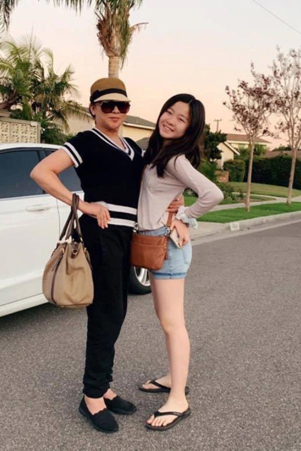 Nữ nghệ sĩ tài sắc dòng bolero đời thực ra sao ở tuổi U60? - Hình 8 Nu nghe si tai sac dong bolero doi thuc ra sao o tuoi U60?-Hinh-8