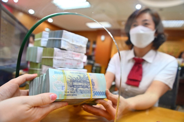 Tiền đóng bảo hiểm xã hội thay đổi ra sao khi tăng lương từ 1/7/2023? Tien dong bao hiem xa hoi thay doi ra sao khi tang luong tu 1/7/2023?