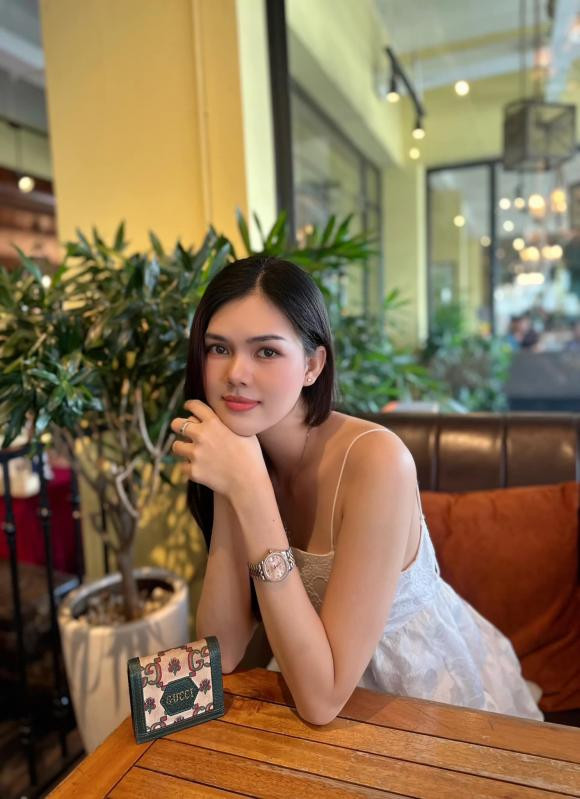 Bị so sánh với 'Nữ hoàng nội y', diễn viên Lê Ngọc Trinh lên tiếng - Hình 3 Bi so sanh voi 'Nu hoang noi y', dien vien Le Ngoc Trinh len tieng-Hinh-3