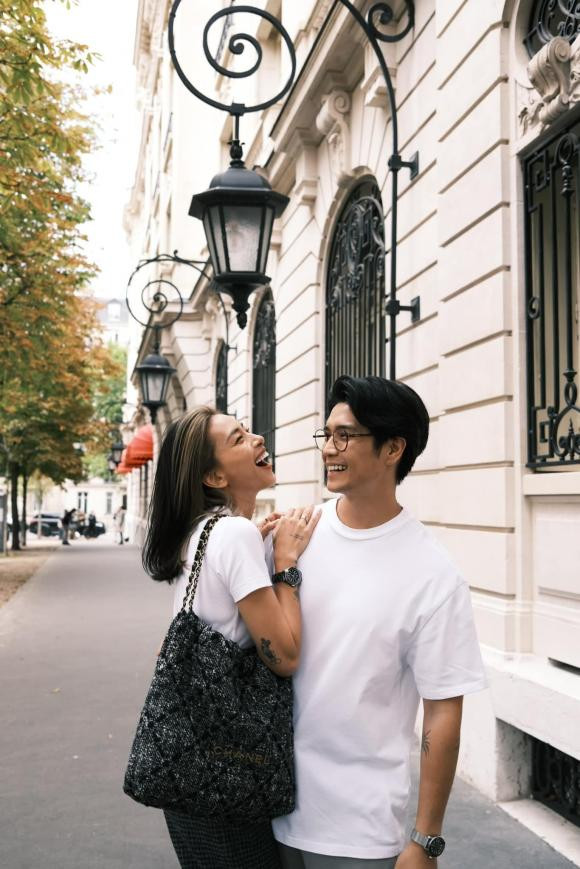 Sao Việt bắt được hoa cưới nhanh chóng “chốt đơn” - Hình 6 Sao Viet bat duoc hoa cuoi nhanh chong “chot don”-Hinh-6
