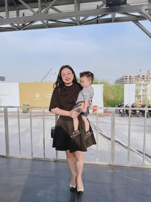 Con trai Bằng Kiều 17 tháng đã có trình tán gái hơn bố - Hình 8 Con trai Bang Kieu 17 thang da co trinh tan gai hon bo-Hinh-8