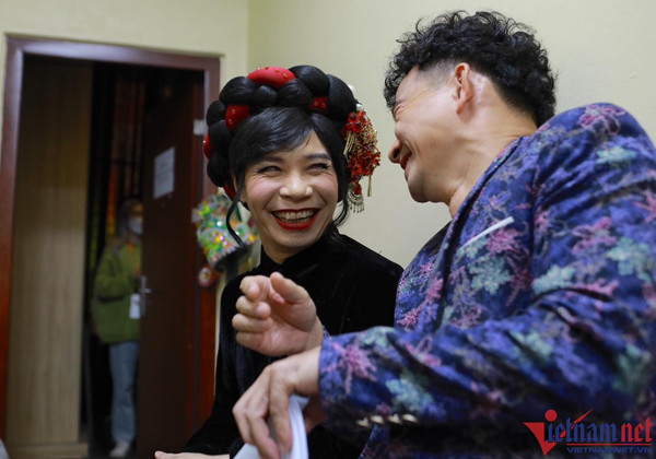 Nam Tào Xuân Bắc: Vợ con chính là hậu phương vững chắc - Hình 2 Nam Tao Xuan Bac: Vo con chinh la hau phuong vung chac-Hinh-2