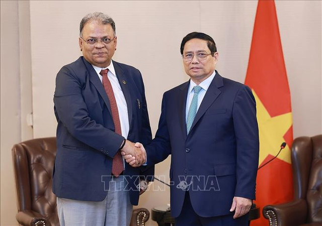 Thủ tướng Phạm Minh Chính làm việc với lãnh đạo các Tập đoàn hàng đầu Ấn Độ - Hình 2 Thu tuong Pham Minh Chinh lam viec voi lanh dao cac Tap doan hang dau An Do-Hinh-2
