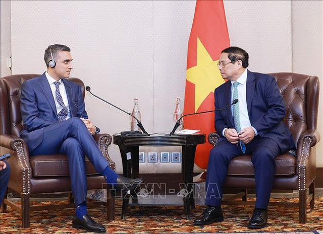 Thủ tướng Phạm Minh Chính làm việc với lãnh đạo các Tập đoàn hàng đầu Ấn Độ - Hình 3 Thu tuong Pham Minh Chinh lam viec voi lanh dao cac Tap doan hang dau An Do-Hinh-3