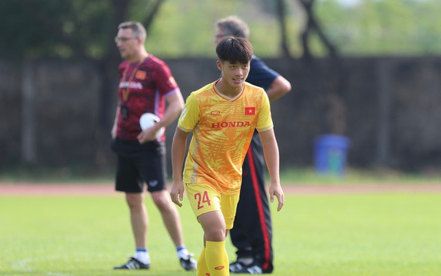 Vì sao U22 Việt Nam loại người ghi nhiều bàn nhất ở V.League? - Hình 4 Vi sao U22 Viet Nam loai nguoi ghi nhieu ban nhat o V.League?-Hinh-4