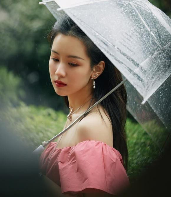 “Mỹ nhân đẹp nhất học đường' làng giải trí Cbiz, không có đối thủ! - Hình 5 “My nhan dep nhat hoc duong' lang giai tri Cbiz, khong co doi thu!-Hinh-5