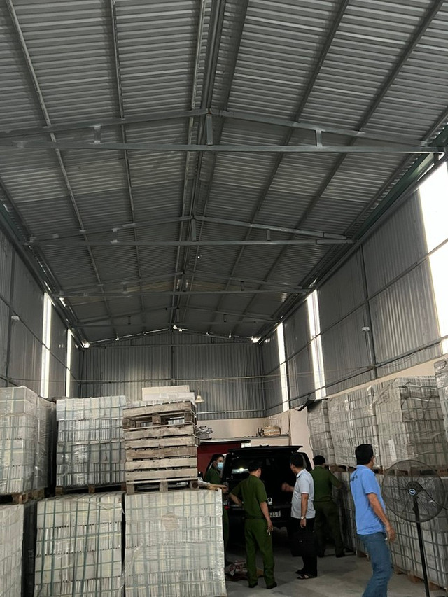 Bắt cóc giám đốc người nước ngoài đòi tiền chuộc 4,5 tỷ - Hình 2 Bat coc giam doc nguoi nuoc ngoai doi tien chuoc 4,5 ty-Hinh-2