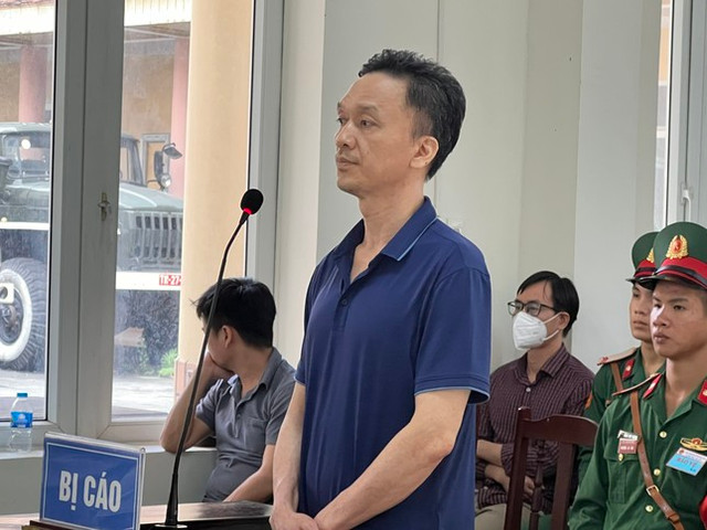 Đề nghị giảm án cho Phan Quốc Việt và nhóm cựu sĩ quan Học viện Quân y De nghi giam an cho Phan Quoc Viet va nhom cuu si quan Hoc vien Quan y