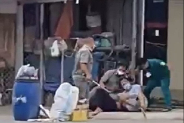 Nguyên nhân vụ dân quân, bảo vệ dân phố đánh đập người dân ở Đồng Nai Nguyen nhan vu dan quan, bao ve dan pho danh dap nguoi dan o Dong Nai