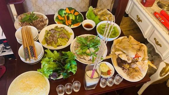 Mâm cúng rằm tháng 7 cần chuẩn bị 3 lễ để cầu may mắn Mam cung ram thang 7 can chuan bi 3 le de cau may man