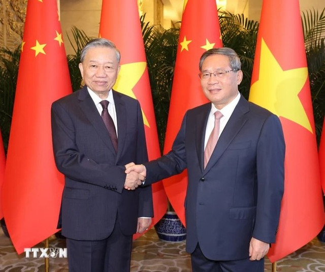 Tổng Bí thư, Chủ tịch nước Tô Lâm hội kiến Thủ tướng Trung Quốc Lý Cường - Hình 2 Tong Bi thu, Chu tich nuoc To Lam hoi kien Thu tuong Trung Quoc Ly Cuong-Hinh-2